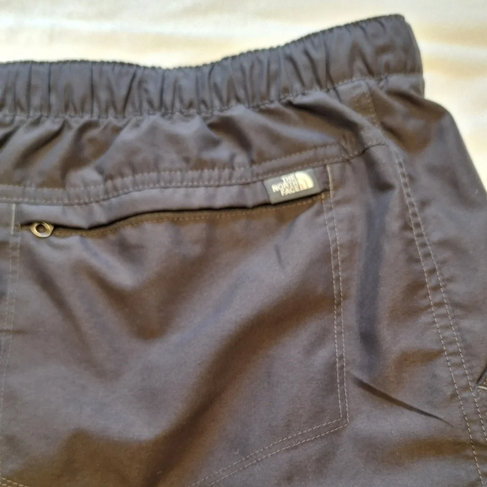 The North Face Black Swim Shorts - Picture 7 of 16